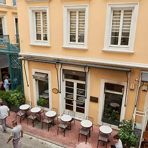 White Rabbit Apart , اسطنبول تركيا